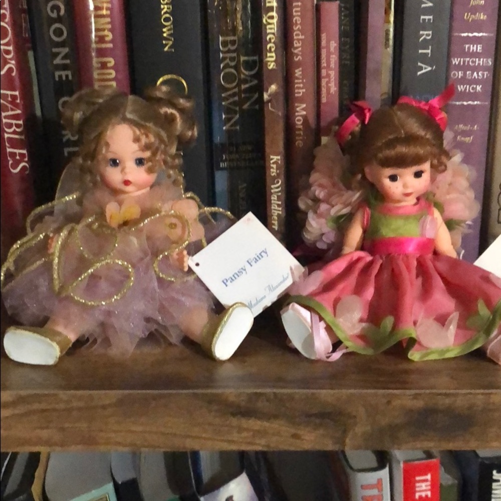 Pair of madame Alexander dolls